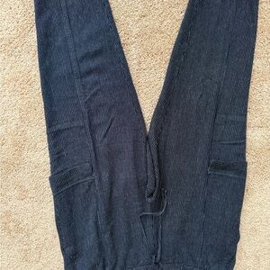 Old Navy Women's Navy Striped Cropped Pants